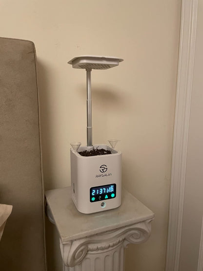 Smart Planter Pot for Indoor Plants, 4x4 Inch Self-Watering Pots, Indoor Garden Grow Light with LED Table Lamp, Automatic Humidifier, Kit